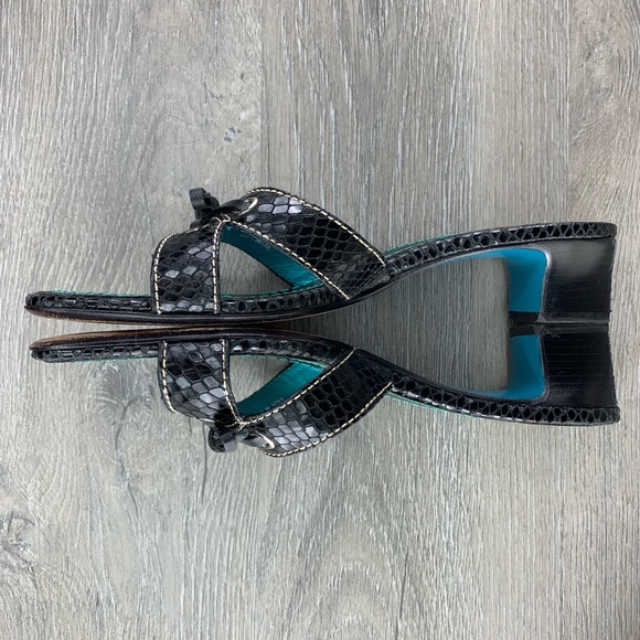 Cole Haan Slides Sandals With Heels Size 6.5B - Picture 4 of 8